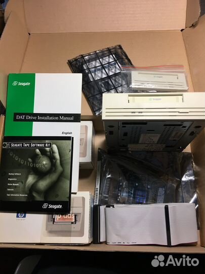 Стример Seagate Scorpion 24 STD224000N DAT-3 24Gb