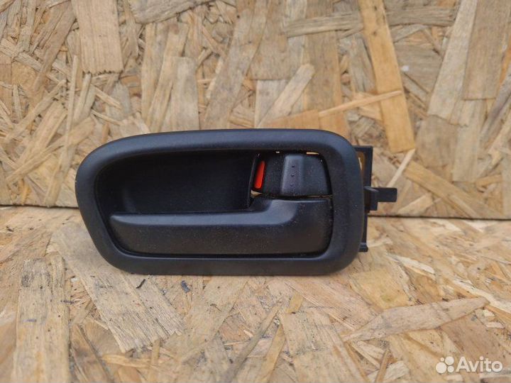 Ручка внутренняя двери Suzuki Grand Vitara 2 2007