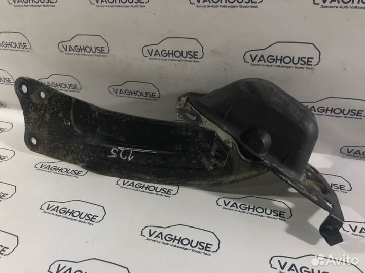 Рычаг подвески задний левый Volkswagen Passat B6