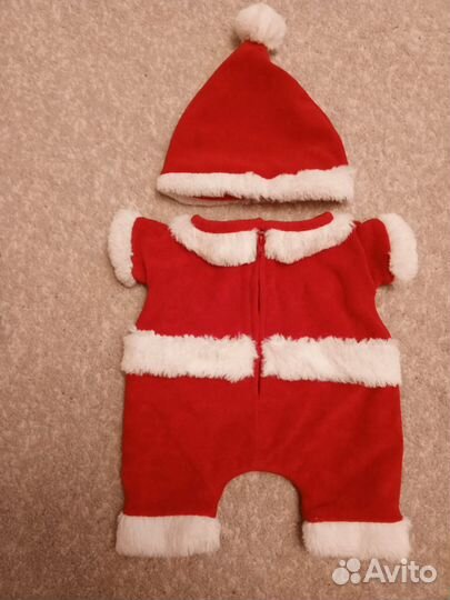 Комбинезон деда мороза для котика 30 см сидя