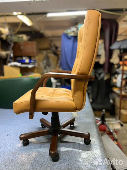 Компьютерное кресло