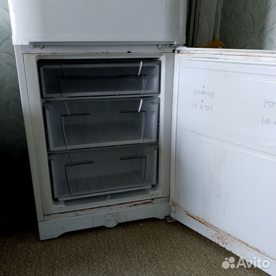 Холодильник бу