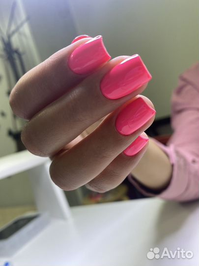 Наращивание ногтей