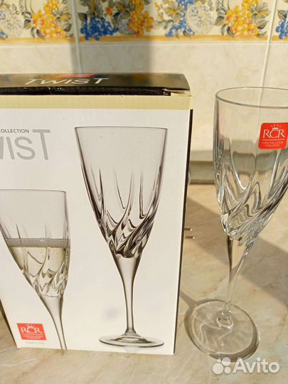 Стильные фужеры под шампанское