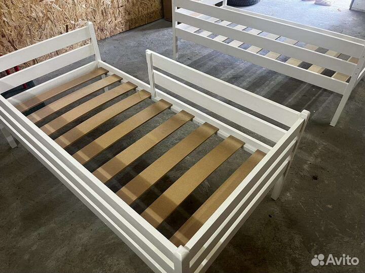 Детская кровать с матрасом 16080