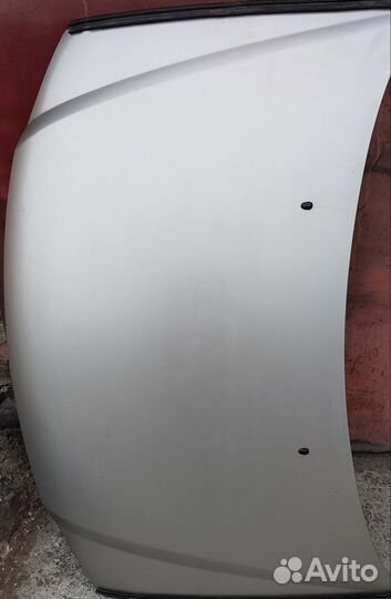 Капот Nissan presage TU30