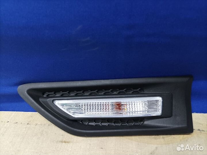 Повторитель в крыло левый Kia Soul 1 ам 2008-2014