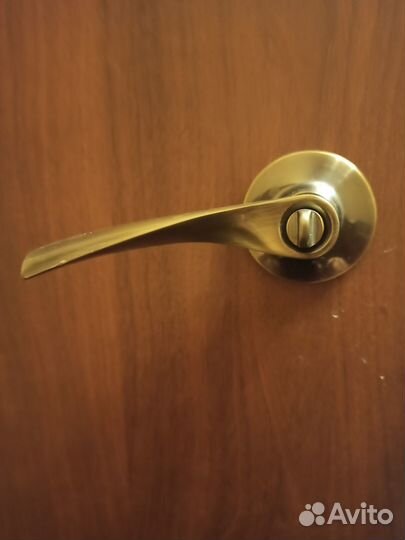 Дверные ручки