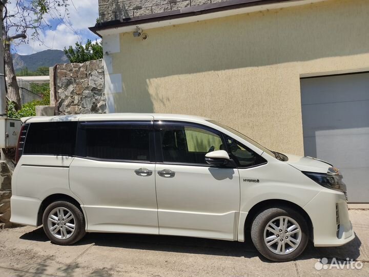 Toyota Noah 1.8 CVT, 2020, 60 000 км