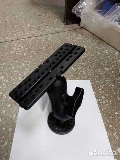 Крепление эхолота RAM