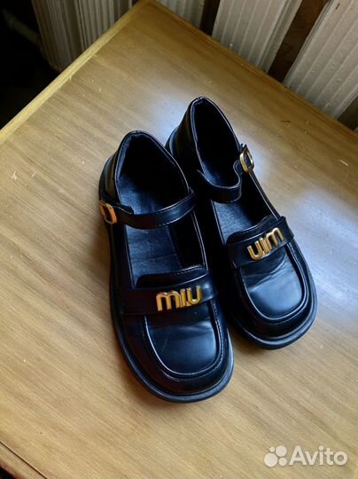 Обувь для девочки