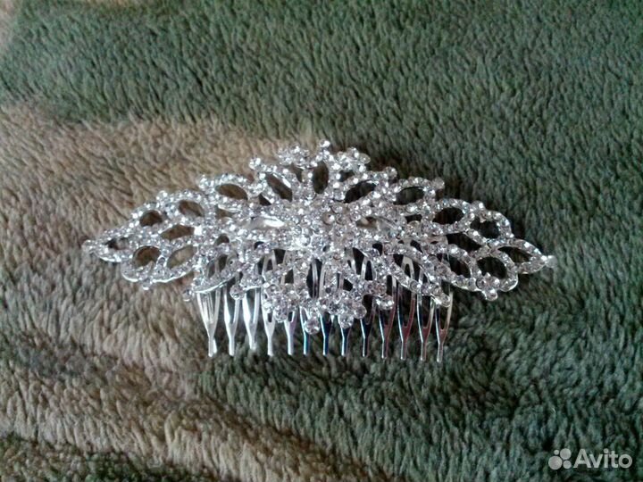 Брошь для прически