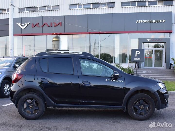Renault Sandero Stepway 1.6 МТ, 2018, 170 500 км