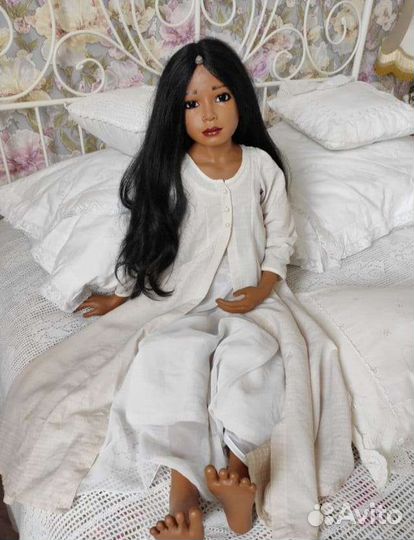 Коллекционная кукла Mindiyana от Филип Хит