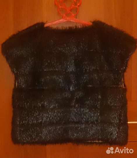 Новый меховой жилет