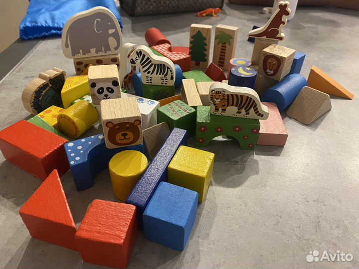Деревянный конструктор с животными