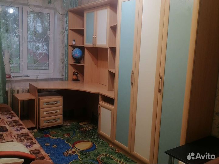 Уголок школьника бу