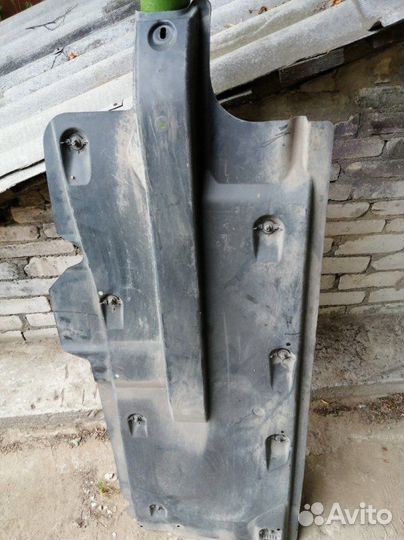 Защита днища левая Volkswagen Polo sedan 2011-2020