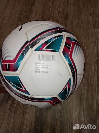 Футбольный мяч puma