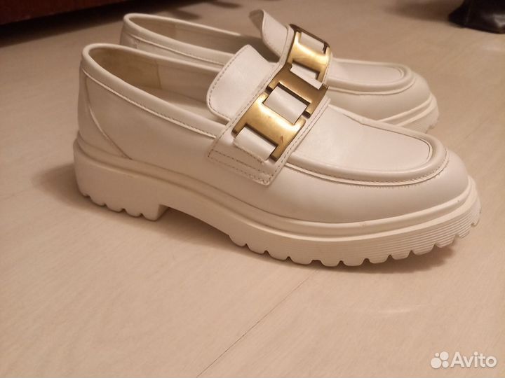 Лоферы женские 36 размер