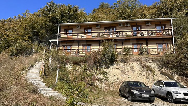 Дом 170 м² на участке 7 сот.