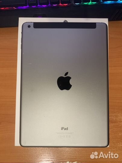 Apple iPad Air Wi-Fi + Celluar Space Gray