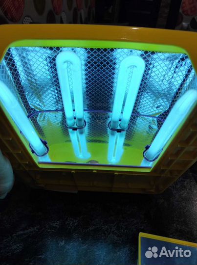 Лампа для ногтей и всё для маникюра