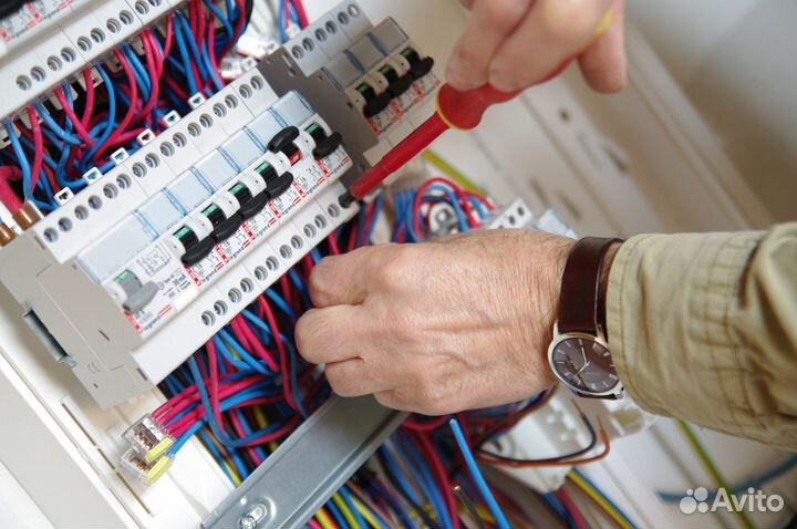 Электрик все виды услуг.Срочны выезд по городу