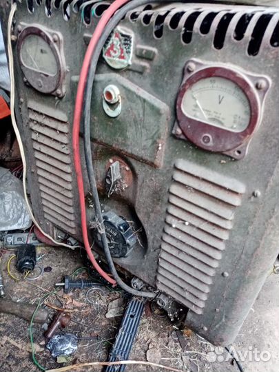 Зарядное устройство для аккумуляторов