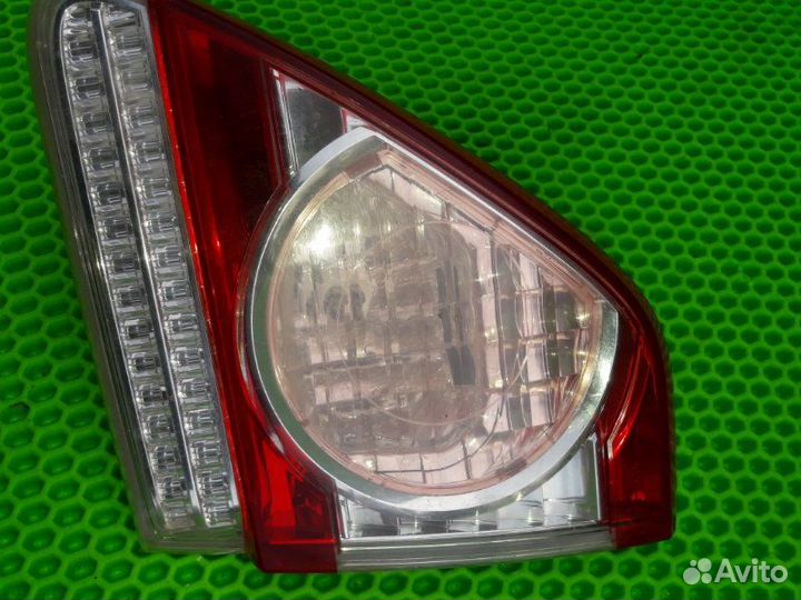 Фонарь внутренний правый Toyota Corolla 151 1ZR-FE