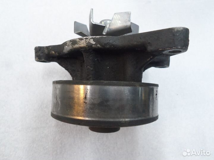 Помпа водянная Toyota