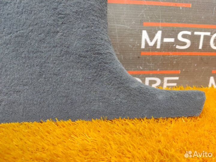 Обшивка стойки правая Mercedes-Benz S-Class W220