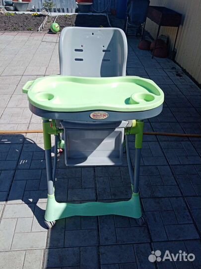 Стульчик для кормления