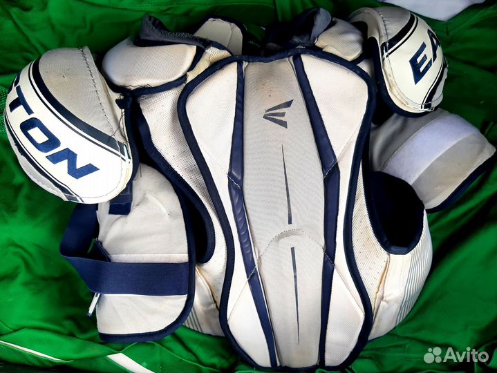 Нагрудник хоккейный взрослый Easton