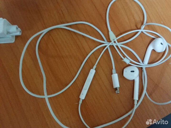 Зарядные устройства для iPhone, iPod оригинал