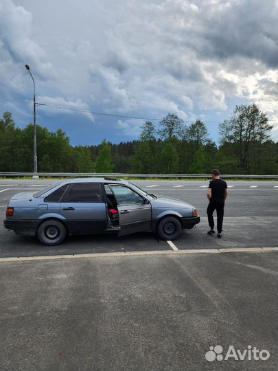 Volkswagen Passat 1.8 МТ, 1990, 400 000 км