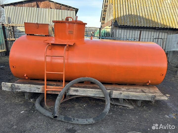 Цистерна 5 куб