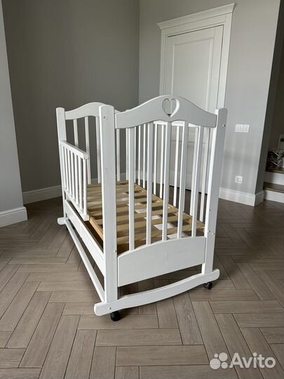 Детская кроватка от 0 до 3 х лет