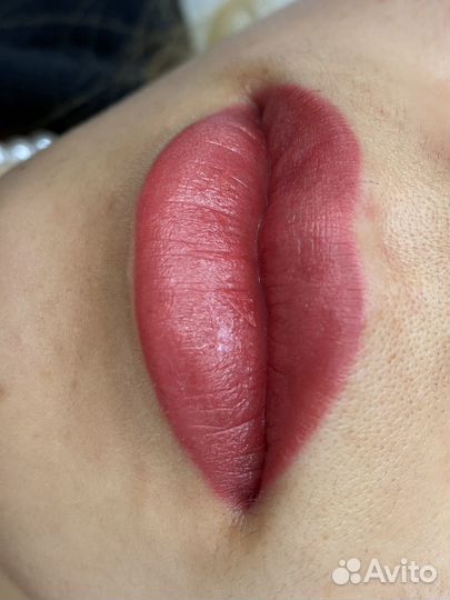 Перманентный макияж бровей губ и век