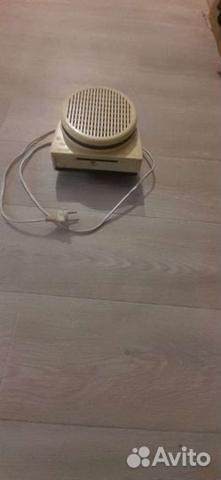 Стабилизатор напряжения, телефон