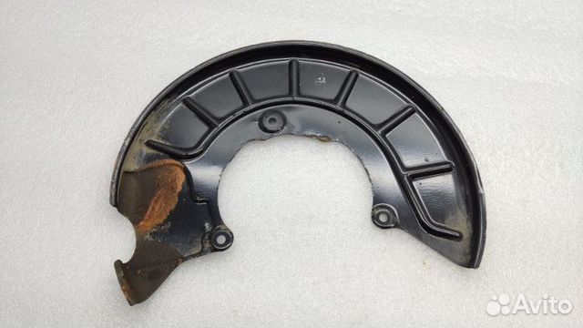 Пыльник тормозного диска передний левый Volkswagen