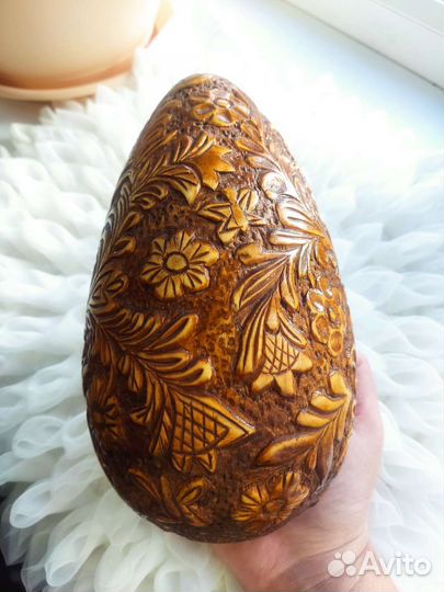 Яйцо сувенир ручная работа дерево
