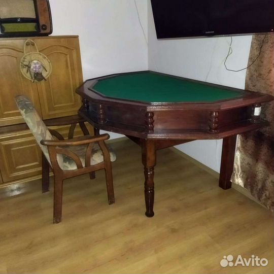 Стол для настольных игр