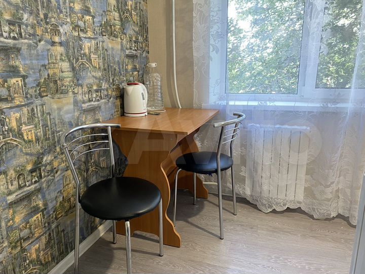 2-к. квартира, 43 м², 3/5 эт.