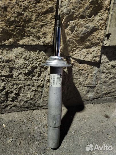 Амортизатор bmw e60