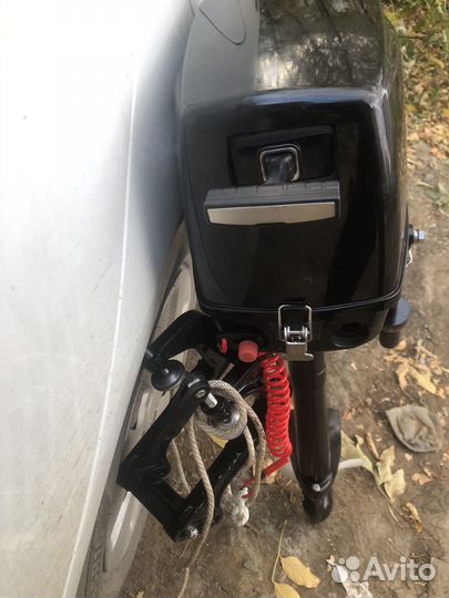 Продам мотор для лодки