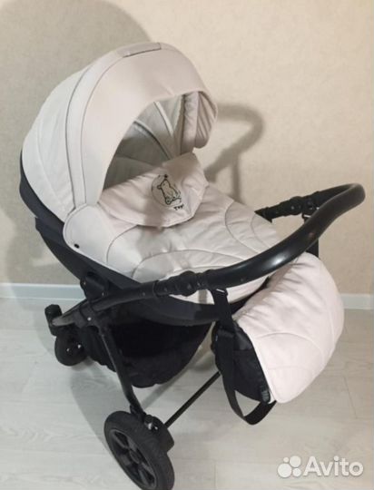 Коляска zippy 3 в 1 tutis