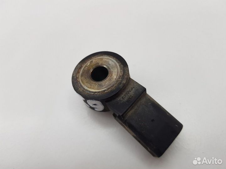 Датчик детонации (Skoda Octavia)