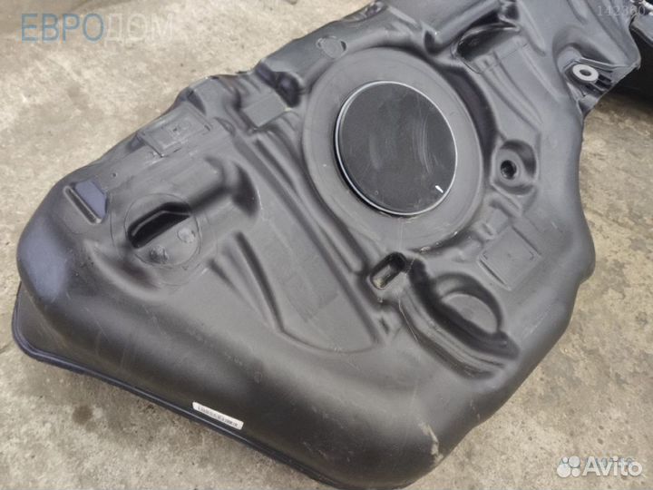 Бензобак / топливный бак n13 на BMW F20 s1140536