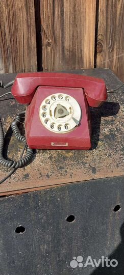 Старый телефон СССР